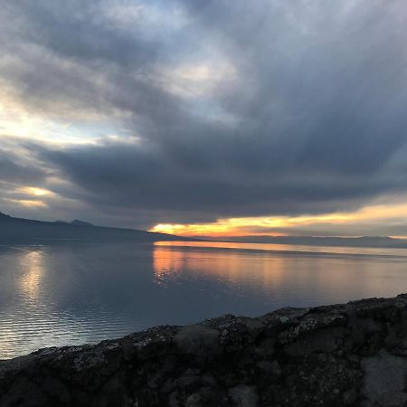 Апартаменты La Gremillette Gourmande Lavaux Rivaz Экстерьер фото